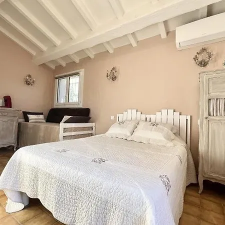 La Bastide Du Levant A 50m De La *